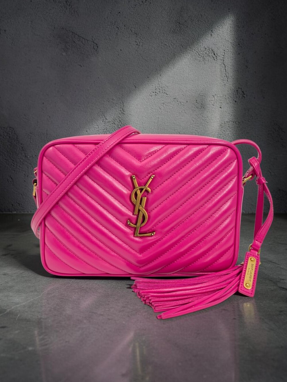 ICONIC SAINT LAURENT COLLECTION! Shop Dream YSL Holy Grails! - Picture 3 of 5